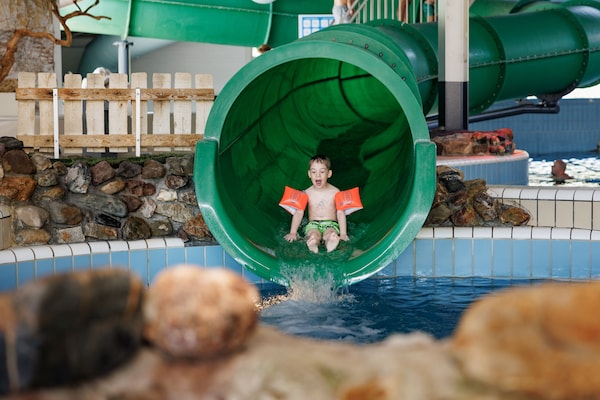 Foto van Bungalow in Weerterbergen met Haard - Vakantiehuis in Weert - Ambiance