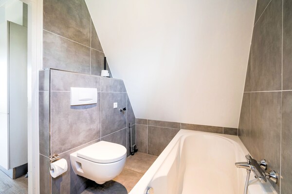 Foto van Vakantiehuis in Stramproy bij Bos - Vakantiehuis in Stramproy - BathRoom