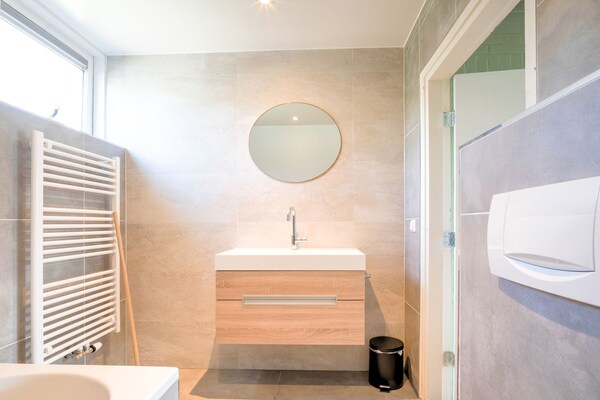 Foto van Vakantiehuis in Stramproy bij Bos - Vakantiehuis in Stramproy - BathRoom