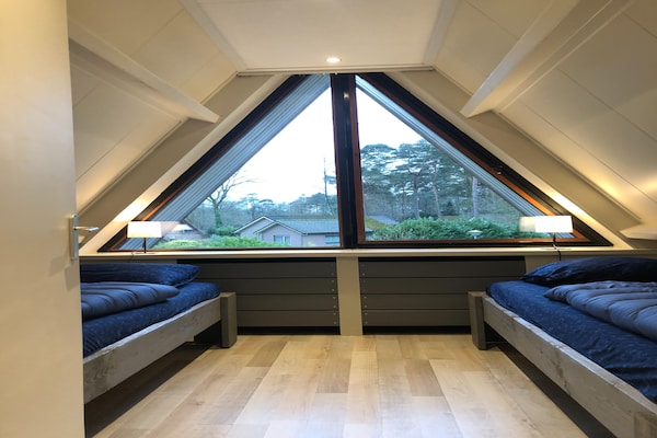 Foto van Bungalow in Limburg bij natuurgebieden - Vakantiehuis in Stramproy - BedRoom