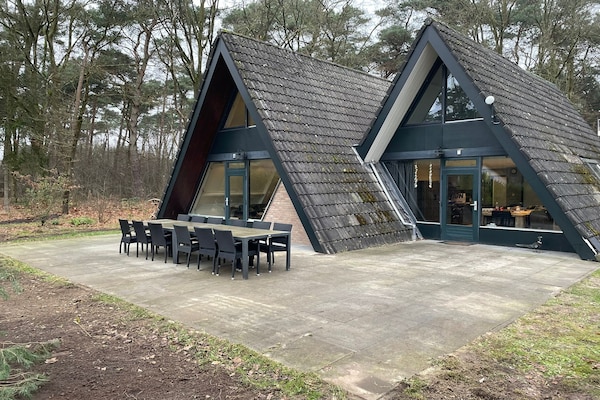 Foto van Bungalow in Limburg bij natuurgebieden - Vakantiehuis in Stramproy - ExteriorWinter