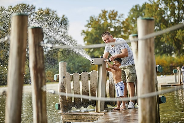 Foto van Boerderij in Limburg met Zwembad - Vakantiehuis in Roggel - ParkFacilities