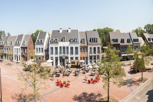 Foto van Appartement in Maastricht met Zwembad - Vakantiehuis in Maastricht - ExteriorSummer