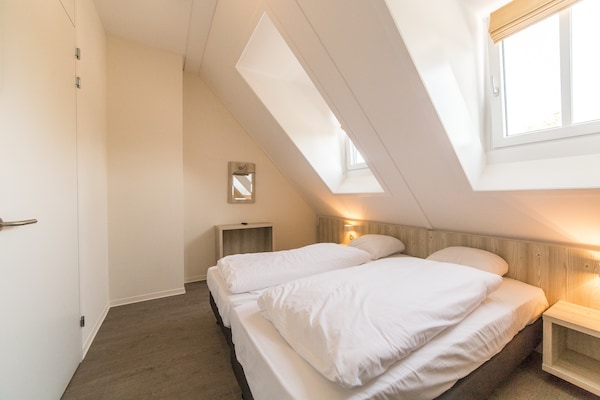Foto van Appartement in Maastricht met Zwembad - Vakantiehuis in Maastricht - BedRoom