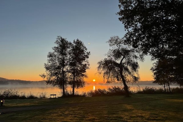 Foto van Bosretraite met zonneoplader - Vakantiehuis in Ewijk - AreaSummer1KM