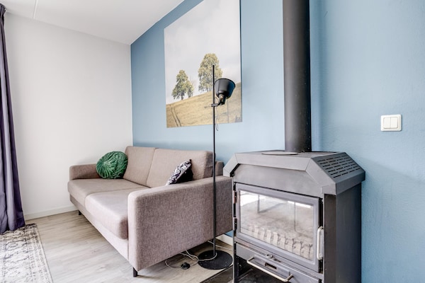 Foto van Bosbungalow voor 5 gasten in Ewijk - Vakantiehuis in Ewijk - LivingRoom