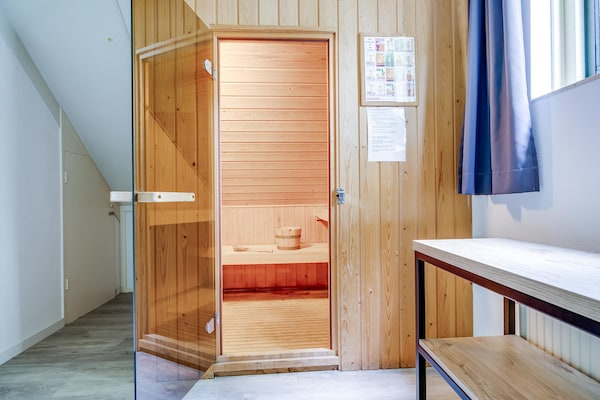 Foto van Bosbungalow voor 5 gasten in Ewijk - Vakantiehuis in Ewijk - Sauna