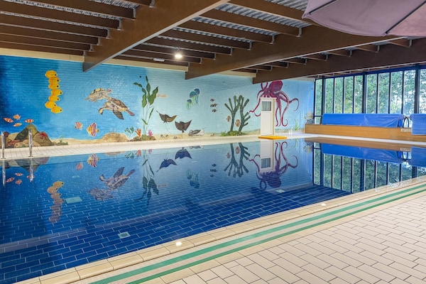 Foto van Bungalow aan het meer met tuin, geschikt voor 6 - Vakantiehuis in Ewijk - PoolOfHouse