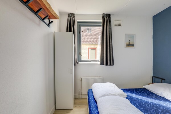 Foto van Bungalow aan het meer met tuin, geschikt voor 6 - Vakantiehuis in Ewijk - BedRoom