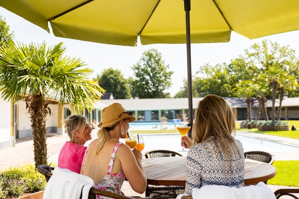 Foto van Wellnessvilla in rustige natuur - Vakantiehuis in Hellendoorn - ParkFacilities