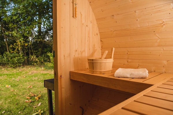 Foto van Bungalow met kinderdagverblijf en speeltuin - Vakantiehuis in Zuna - Wellness