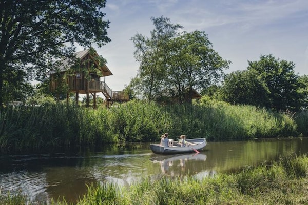 Foto van Bungalow met kinderdagverblijf en speeltuin - Vakantiehuis in Zuna - AreaSummer1KM