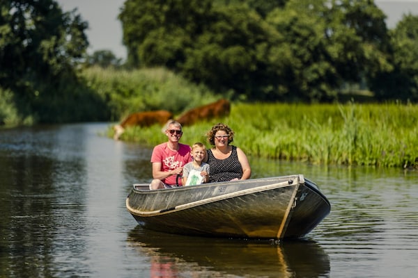 Foto van Glamping Tent in Nederland met Pop-Up Sfeer - Vakantiehuis in Zuna - AreaSummer1KM