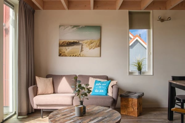 Foto van Vakantiehuis met tuin nabij Tjeukermeer - Vakantiehuis in Langelille - LivingRoom