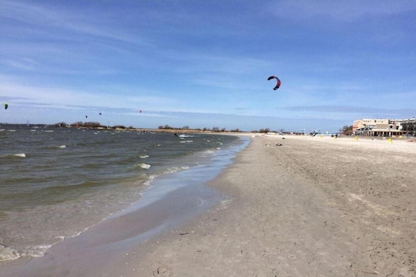 Foto van Moderne villa in Makkum met tuin - Vakantiehuis in Makkum - AreaSummer20KM
