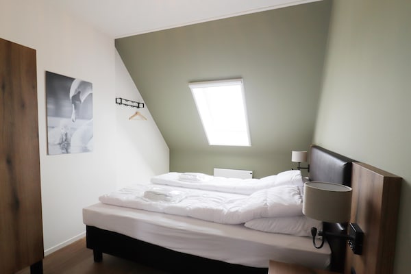 Foto van Rustig gelegen villa in Friesland - Vakantiehuis in Leons - BedRoom