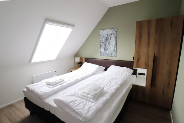 Foto van Rustig gelegen villa in Friesland - Vakantiehuis in Leons - BedRoom