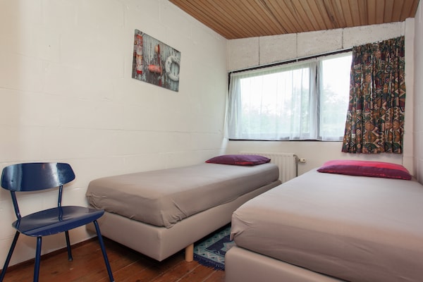 Foto van Vakantiehuis Ameland bij Noordzeestrand - Vakantiehuis in Nes Ameland - BedRoom