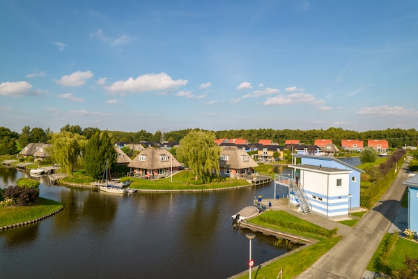 Foto van Verblijf in Midlaren in vakantiepark - Vakantiehuis in Midlaren - AreaSummer1KM
