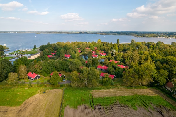 Foto van Verblijf in Midlaren in vakantiepark - Vakantiehuis in Midlaren - AreaSummer1KM