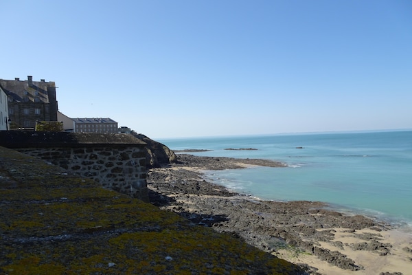 Foto van Vakantiehuis bij Mont St. Michel Strand - Vakantiehuis in St. Martin-de-Bréhal - AreaSummer20KM