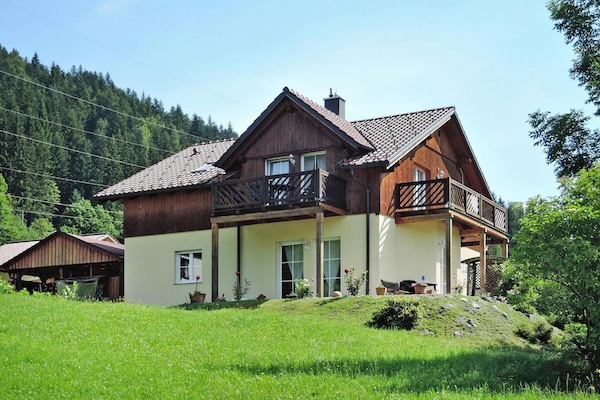 Foto van Vakantiehuis in Radstadt met Sauna & Whirlpool - Vakantiehuis in Radstadt - ExteriorSummer