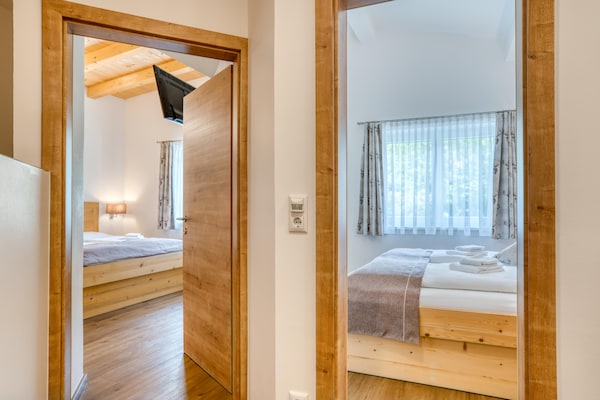 Foto van Chalet in Neukirchen met Bergzicht - Vakantiehuis in Neukirchen - BedRoom