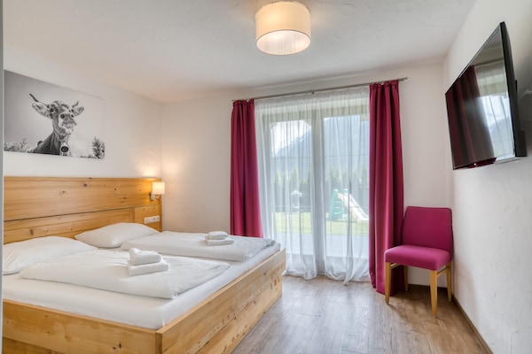 Foto van Chalet in Neukirchen met Bergzicht - Vakantiehuis in Neukirchen - BedRoom