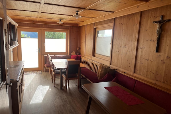 Foto van Appartement in Hippach bij Horbergbahn - Vakantiehuis in Hippach im Zillertal - DiningRoom