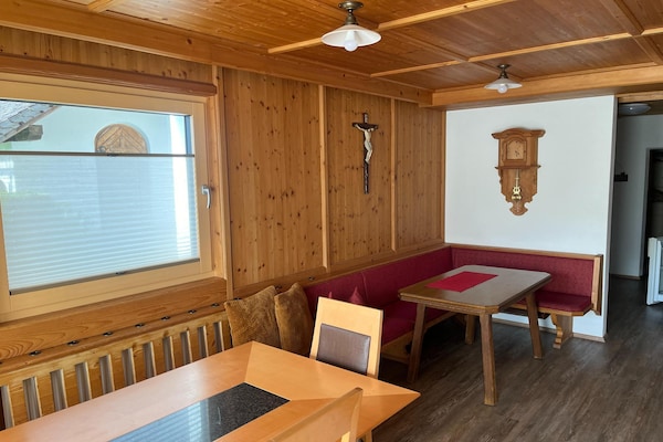 Foto van Appartement in Hippach bij Horbergbahn - Vakantiehuis in Hippach im Zillertal - DiningRoom