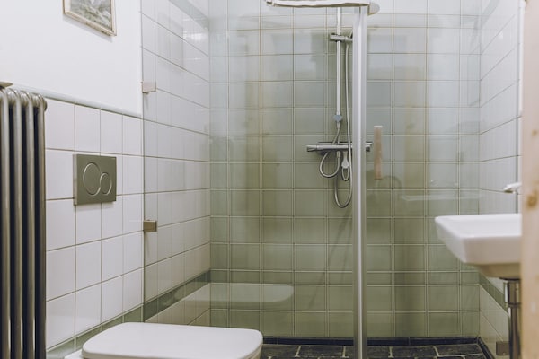 Foto van Authentiek appartement in Neder-Silezië - Vakantiehuis in Janowice Wielkie - BathRoom