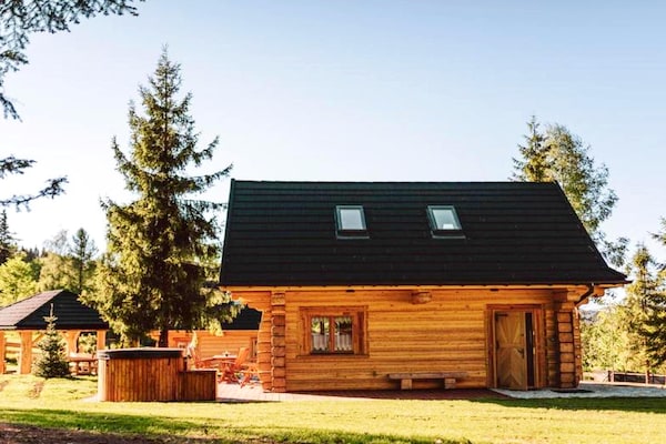 Foto van Berghuisje met eigen bubbelbad - Vakantiehuis in Istebna - ExteriorSummer