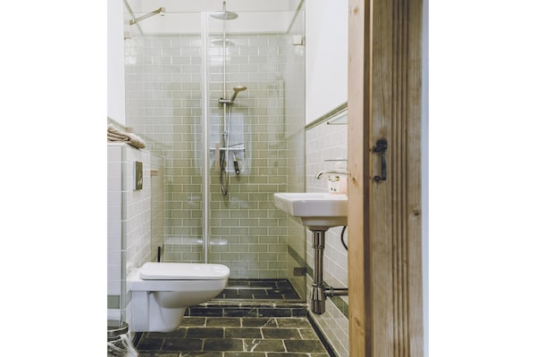 Foto van Appartement met 1 slaapkamer vlakbij bos en rivier - BathRoom