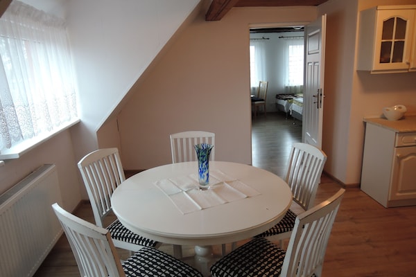 Foto van Vakantiehuis in Stepnica bij Szczecin Lagoon - Vakantiehuis in Stepnica - DiningRoom