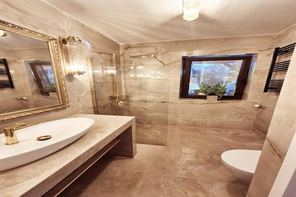 Foto van Vakantiehuis met sauna en whirlpool - Vakantiehuis in Lubin - BathRoom