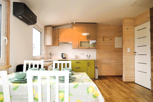 Foto van Appartement in Wisełka met een groot terras - Vakantiehuis in Wisełka - DiningRoom