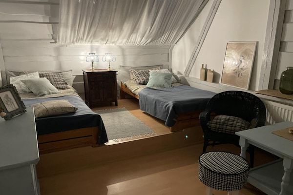 Foto van Vakantiehuis in Różewko met Zwembad en Boomgaard - BedRoom