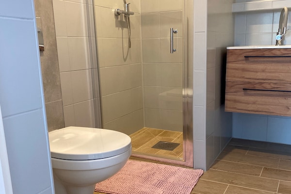 Foto van Appartement voor 2 personen vlakbij de zee - Vakantiehuis in Sarbinowo - BathRoom