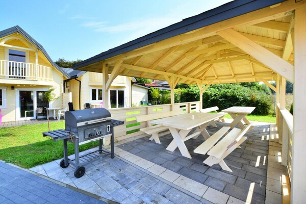 Foto van Huisje in Ustronie Morskie bij Strand - Vakantiehuis in Ustronie Morskie - Pool