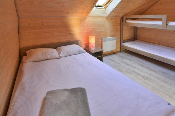 Foto van Vakantiehuizen vlakbij het strand, sauna, jacuzzi - Vakantiehuis in Sianozety - BedRoom