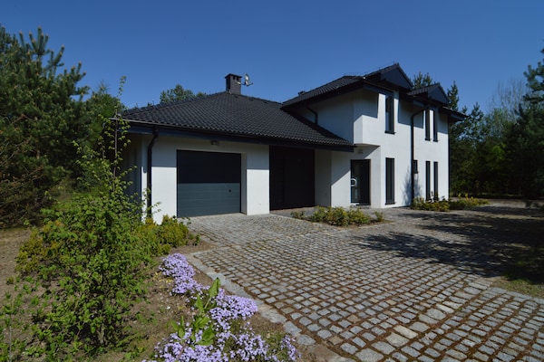 Foto van Villa bij meer in Borne Sulinowo - Vakantiehuis in Borne Sulinowo - ExteriorSummer