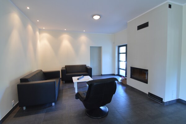 Foto van Villa bij meer in Borne Sulinowo - Vakantiehuis in Borne Sulinowo - LivingRoom