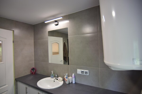 Foto van Vakantiehuis in Zakowo bij meer - Vakantiehuis in Zakowo - BathRoom