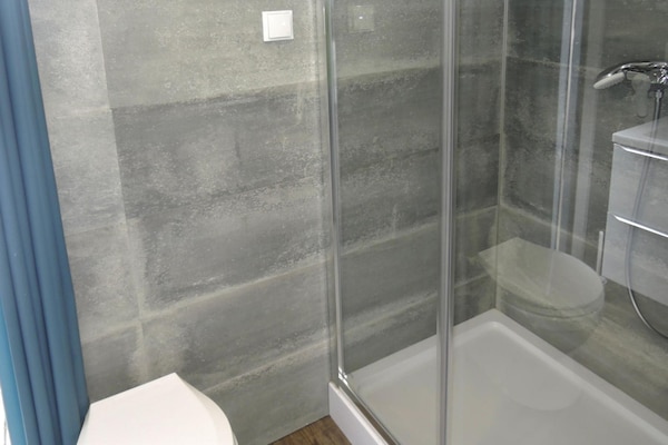 Foto van Vakantiehuis in Dziwnów bij de Oostzee - Vakantiehuis in Dziwnow - BathRoom