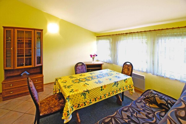 Foto van Zomerhuis bij Rosnowskie-meer met terras - Vakantiehuis in Rosnowo - ExteriorSummer