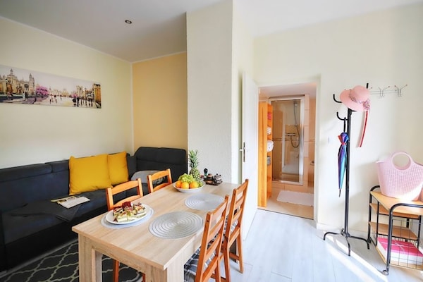 Foto van Comfortabel appartement vlakbij het strand - Vakantiehuis in Ustronie Morskie - LivingRoom