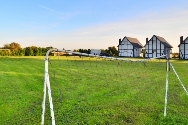 Foto van Comfortabele vakantiehuizen met terrassen - Vakantiehuis in Jaroslawiec - GardenSummer