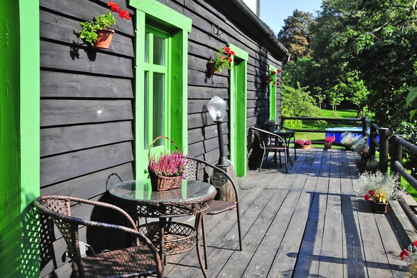 Foto van Vakantiehuis in het bos, privétuin, sauna - Vakantiehuis in Polanow - terrace