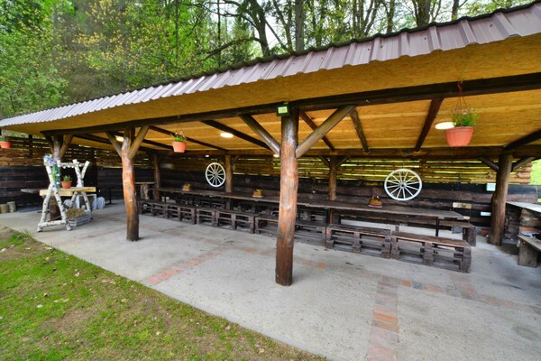 Foto van Vakantiehuis in het bos, privétuin, sauna - Vakantiehuis in Polanow - terrace