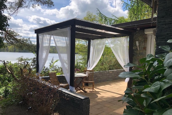 Foto van Bungalow bij Meer en Dichtbij Oostzee - Vakantiehuis in Bieszkowice - TerraceBalcony
